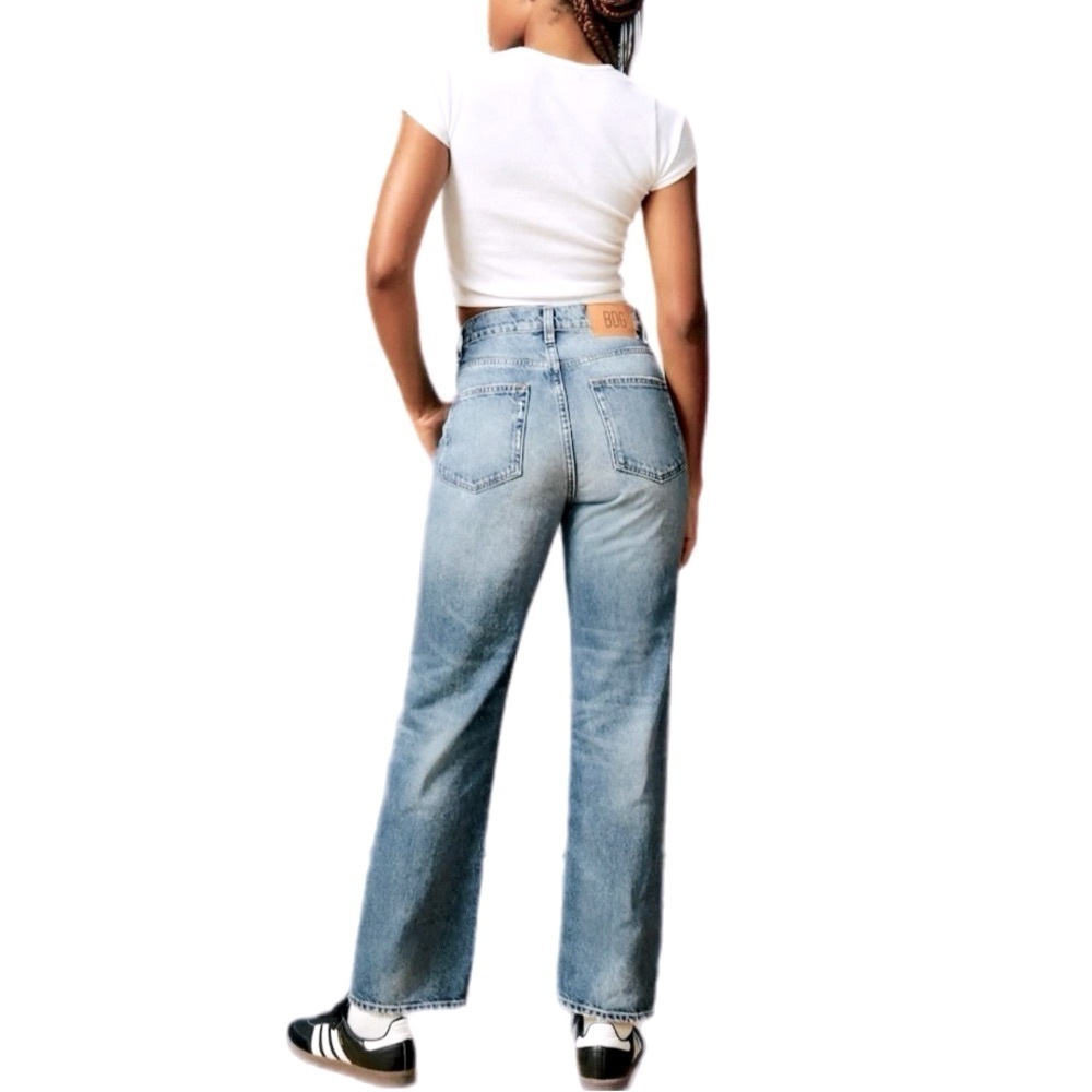 NWOT BDG High Rise Cowboy Jeans Size 24 - Picture 5 of 8